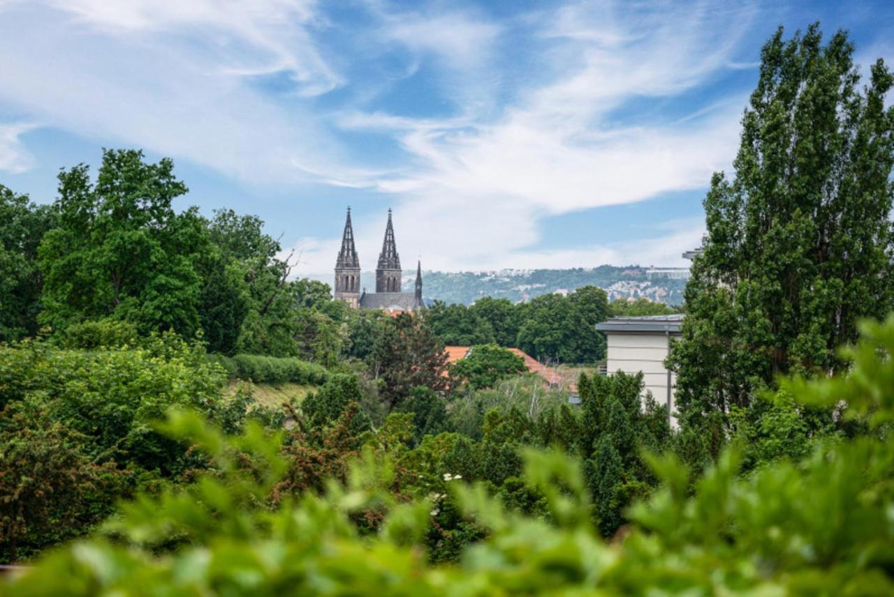 Holiday Inn Prague By Ihg Exterior photo
