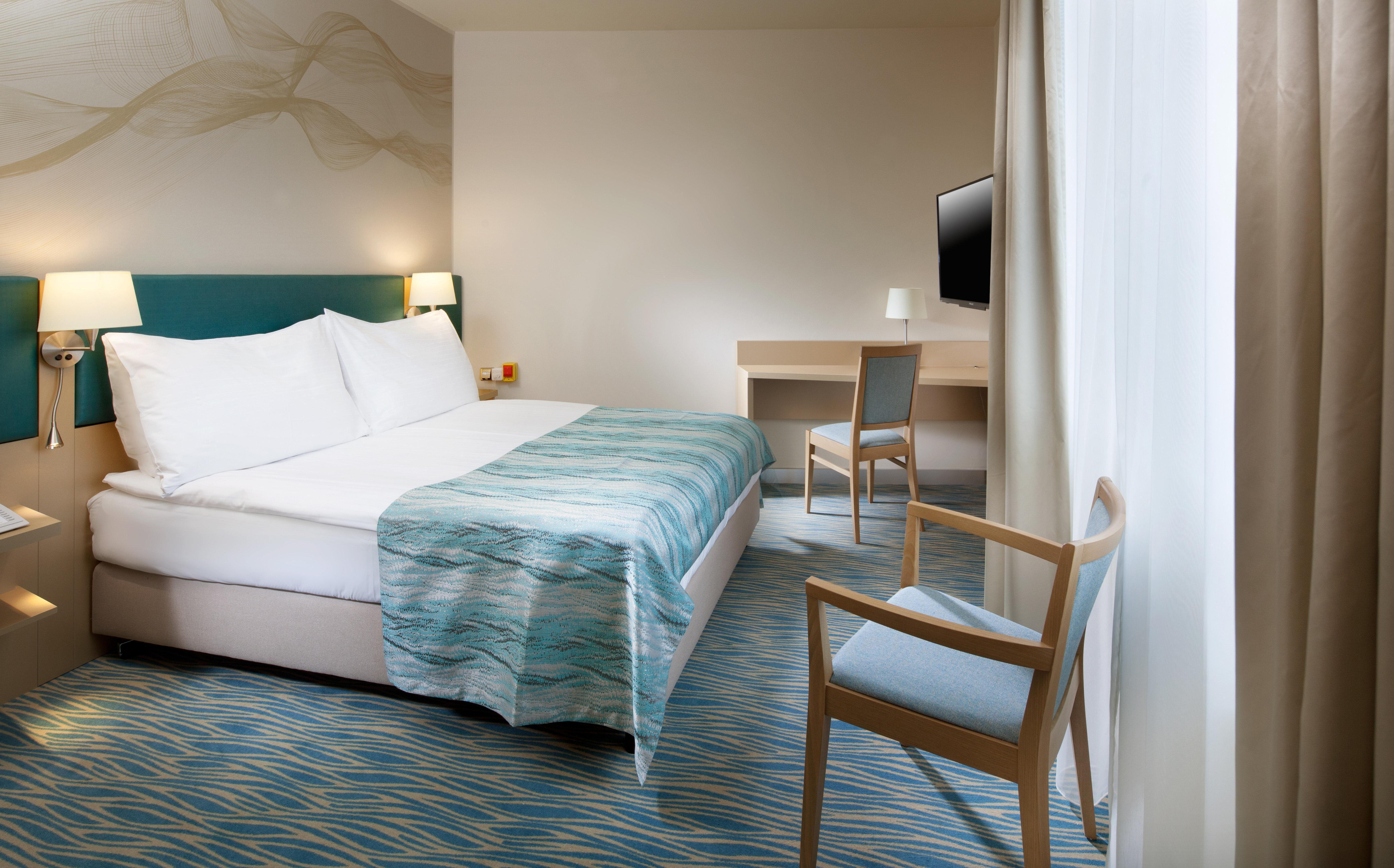 Holiday Inn Prague By Ihg Exterior photo