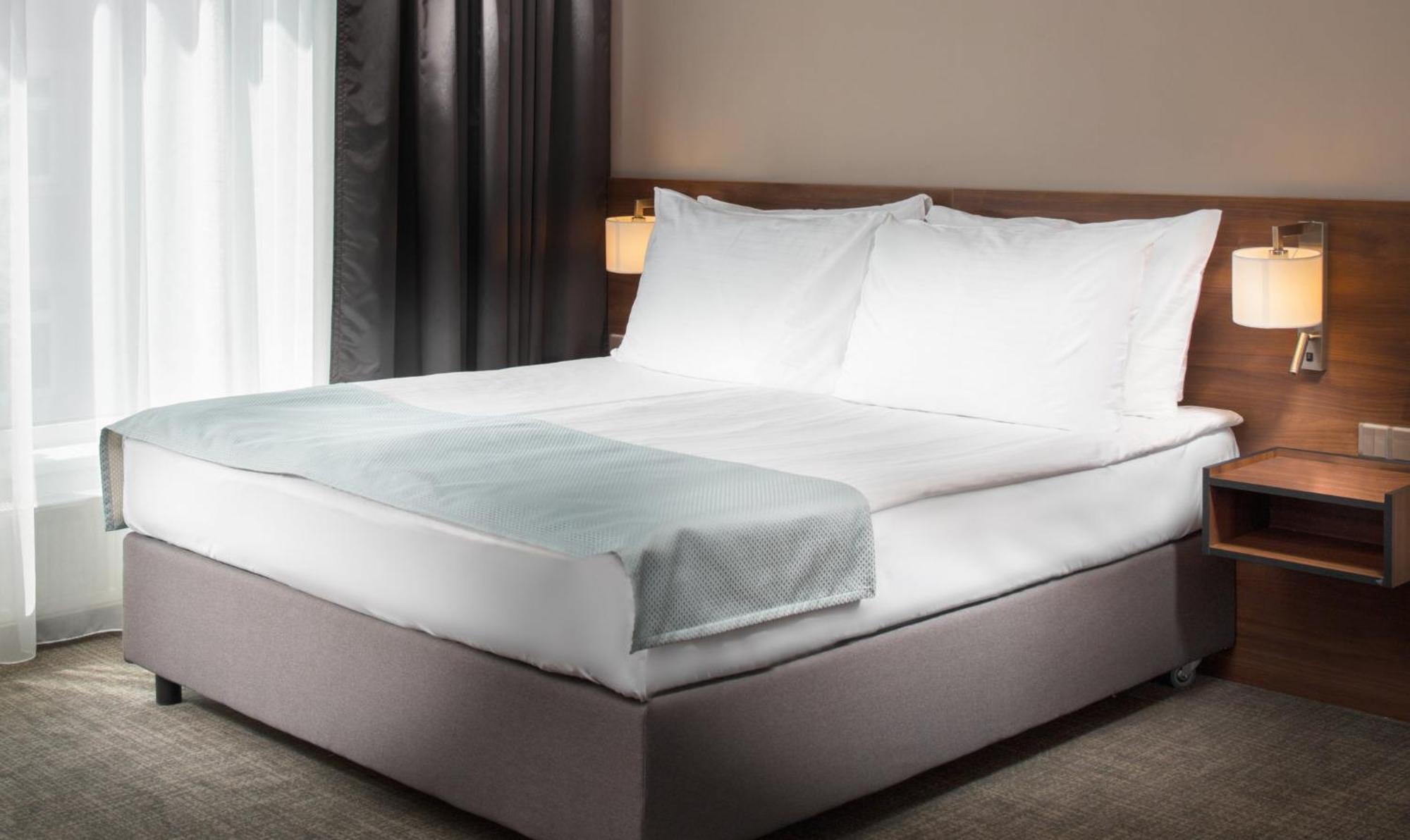 Holiday Inn Prague By Ihg Exterior photo