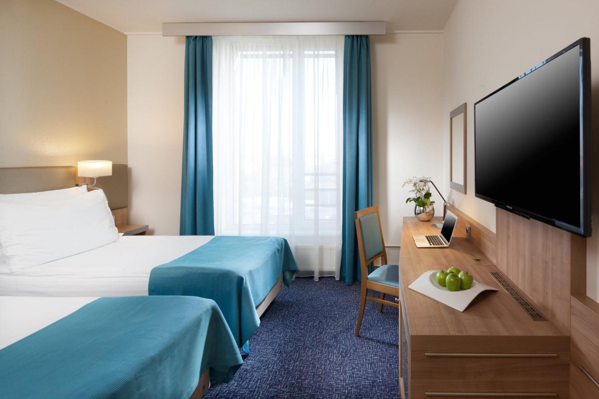 Holiday Inn Prague By Ihg Exterior photo